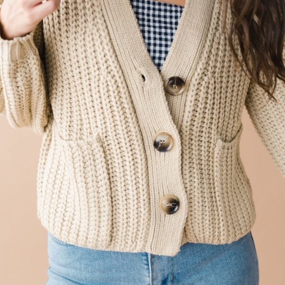 Aulora Chunky Knit Sweater in Rose - Picture 4 of 4